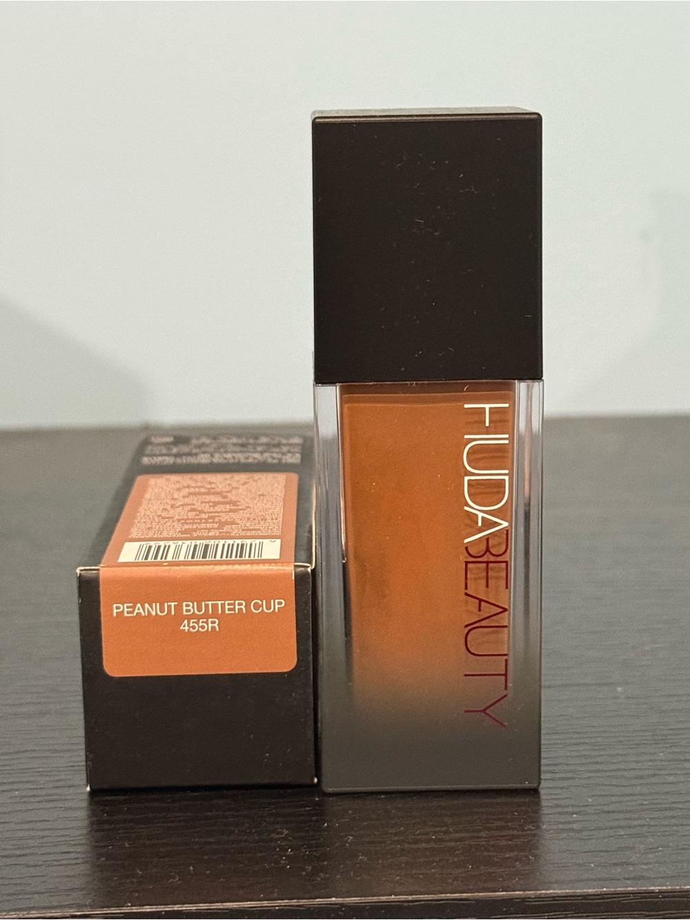 HUDA Beauty Liquid Matte Foundation - Peanut Butter Cup 445R